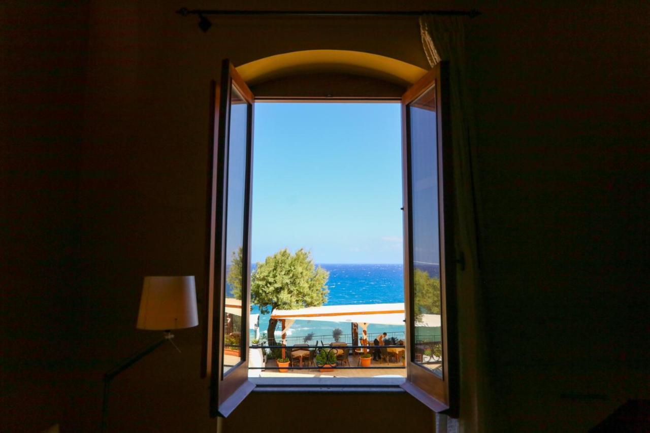 Son De Mar 1 Villa Чефалу Екстериор снимка